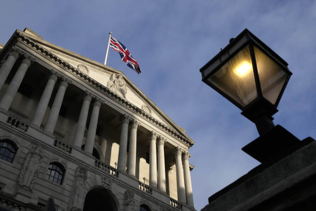 Bank of England Eyes 12th Straight Rate Hike Amid Uncertainty