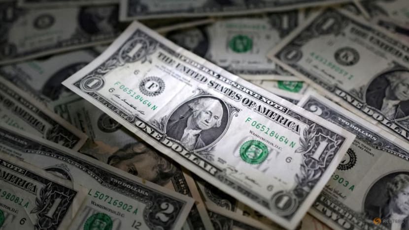 Firm Dollar, Longer US Rates Propel; Lira Slides